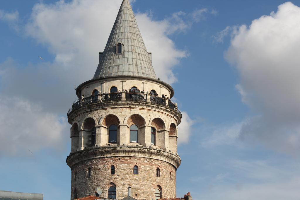 Готель Galatower 3*